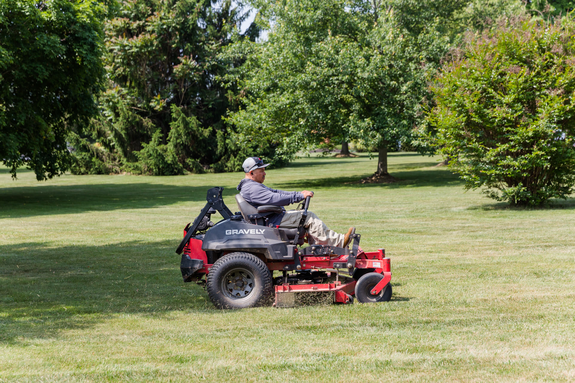 Pro Quality Property Maintenance Landscaping and Lawn Care