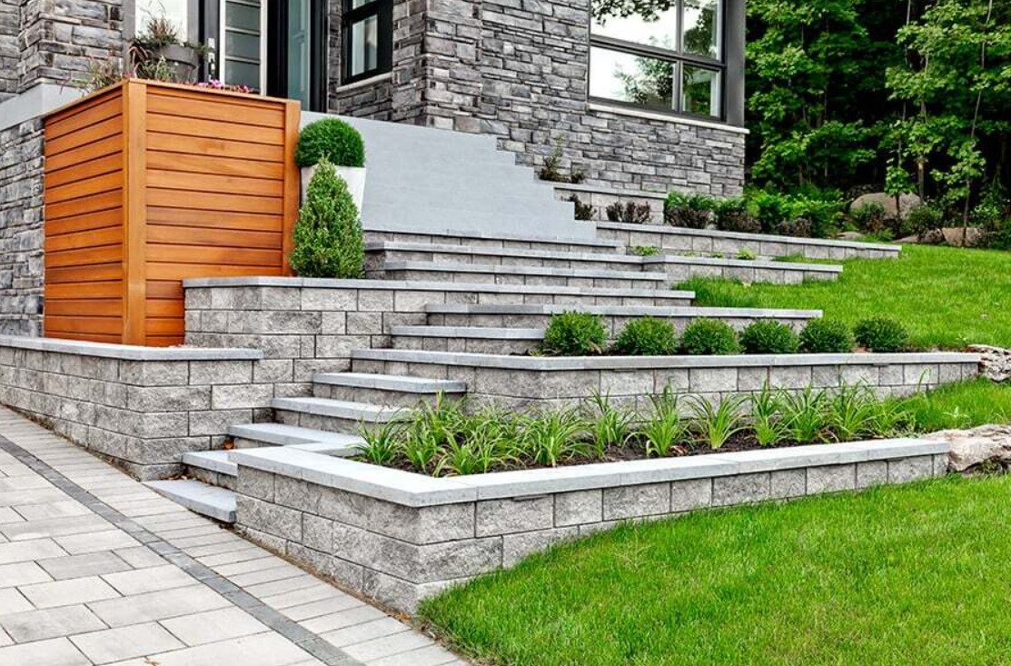 How Retaining Walls Can Improve Function and Beauty in Staunton Yards